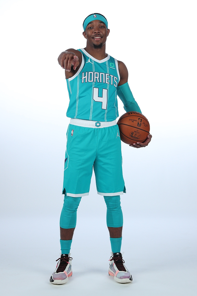 葡超赛程吃紧,夏洛特黄蜂关键时刻队长鼓劲,震撼外界,轮换策略成焦点(葡超赛程比分) 葡超赛程吃紧,夏洛特黄蜂关键时刻队长鼓劲,震撼外界,轮换策略成焦点(葡超赛程比分)